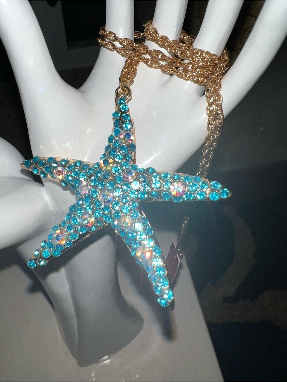 Betsey Johnson Large Dancing Turquoise Iridescent Starfish with Gold Tone Chain
